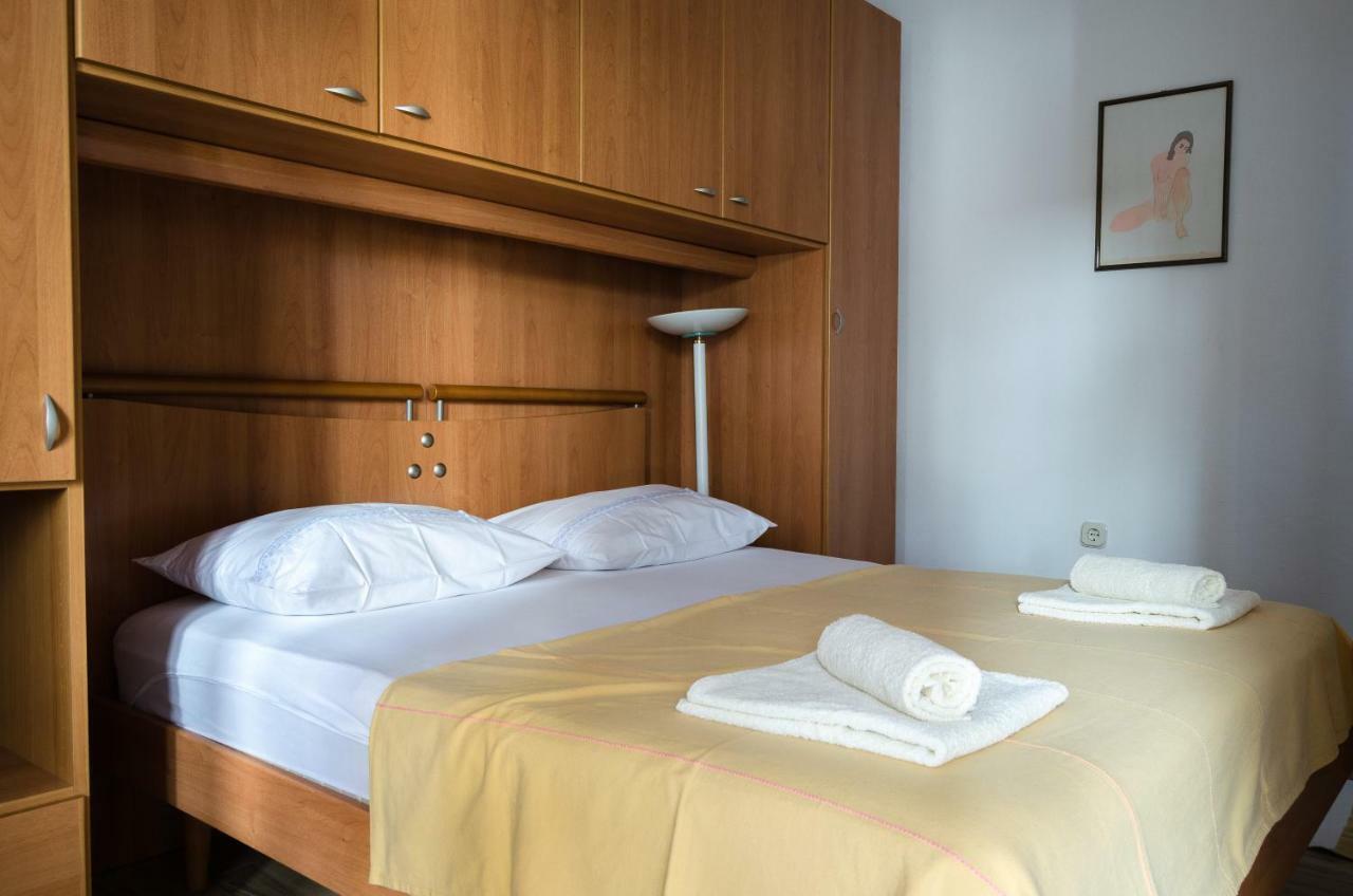 Apartmani Marko Makarska Exterior photo