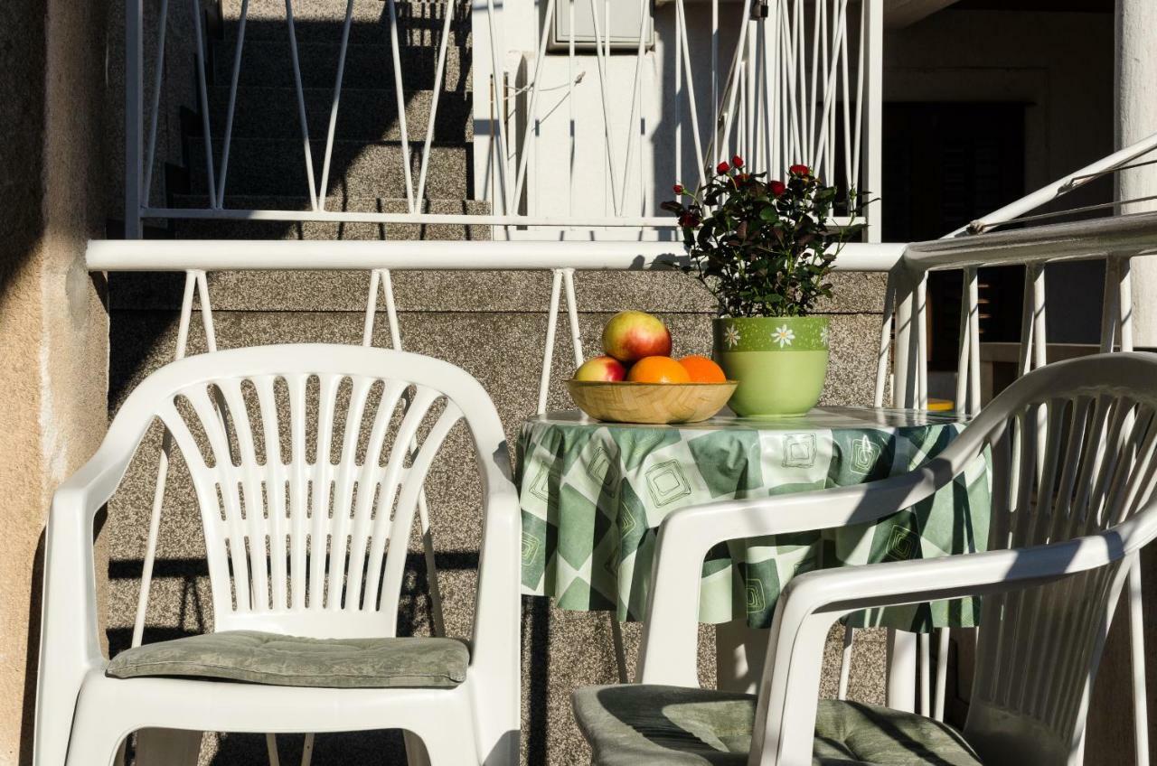 Apartmani Marko Makarska Exterior photo